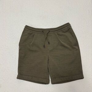 GAP Men's Olive Athletic Shorts